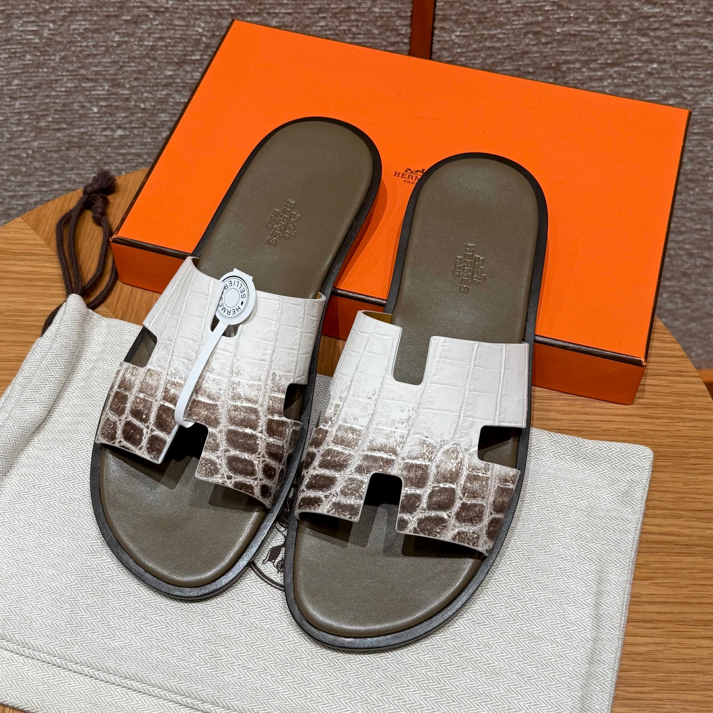 Hermes Slippers