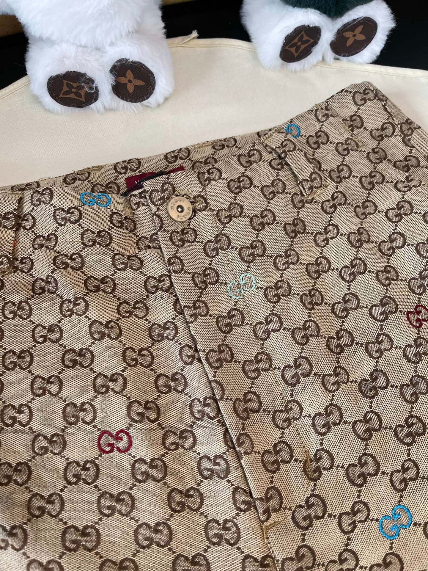 Gucci Short Pants