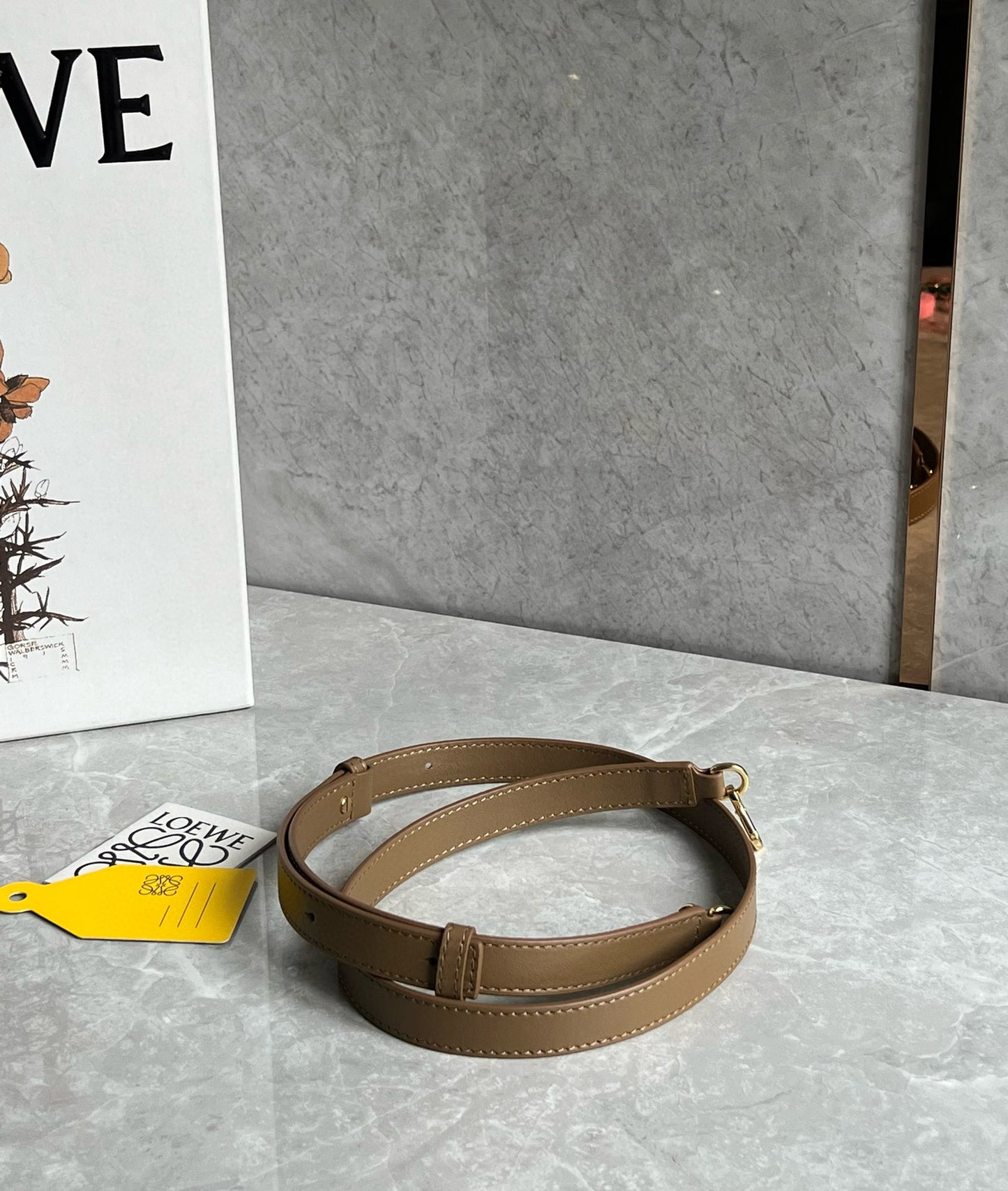 Loewe Pebble Bucket Bag(16x16x19.5cm)