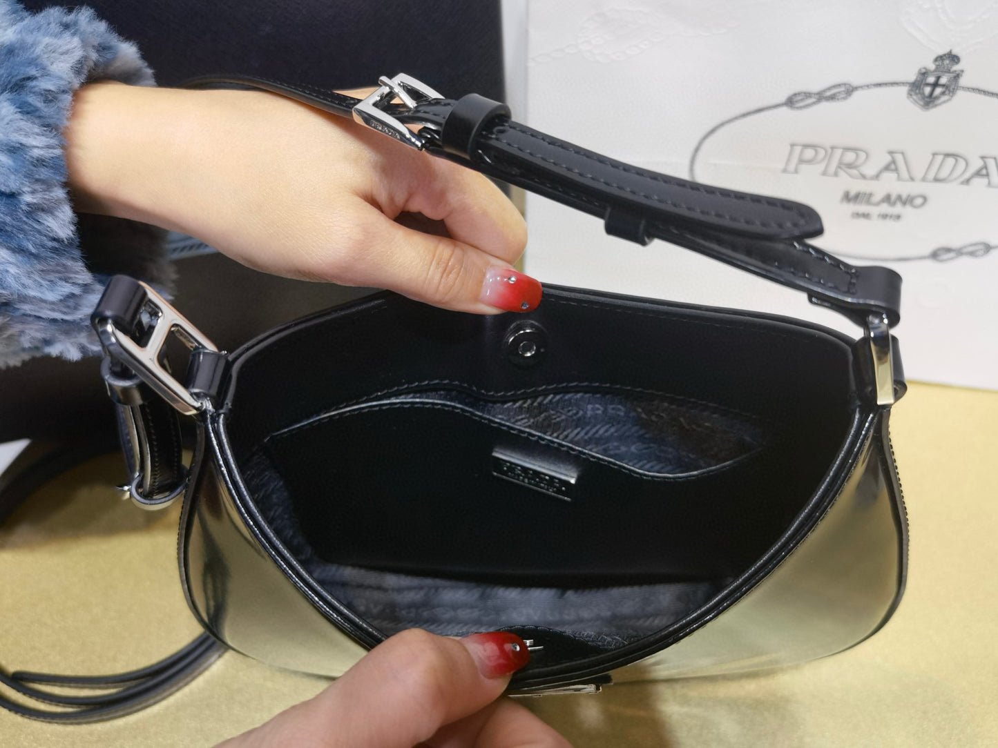 Prada Cleo Handbag 22x18.5x4.5cm