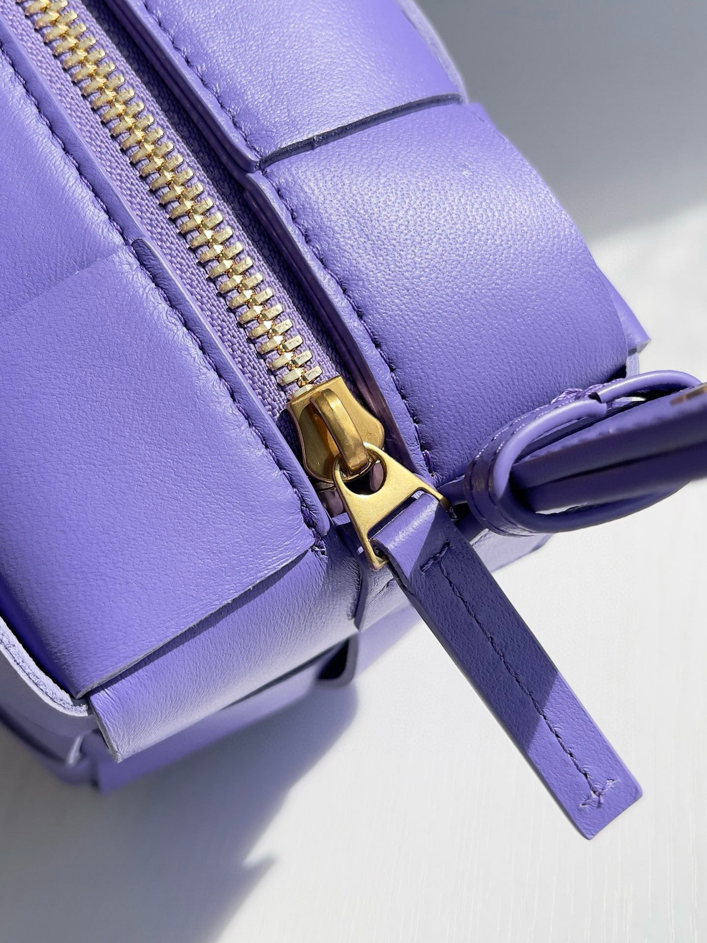 BV Intrecciato Cassette Bag