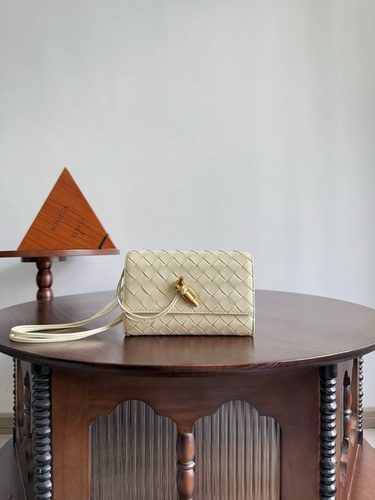 Bottega Veneta Andiamo Shoulder Bag