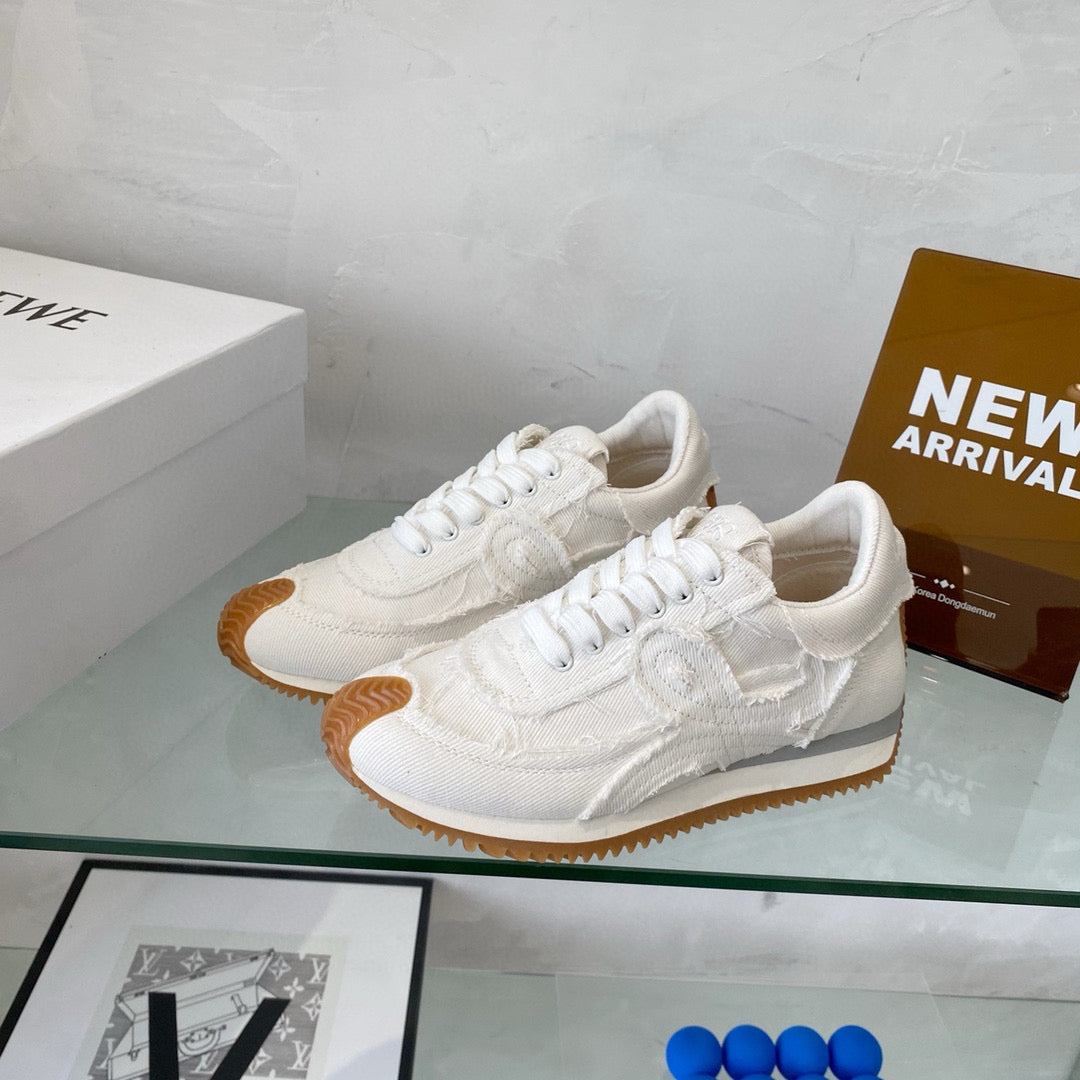 Loewe Sneakers