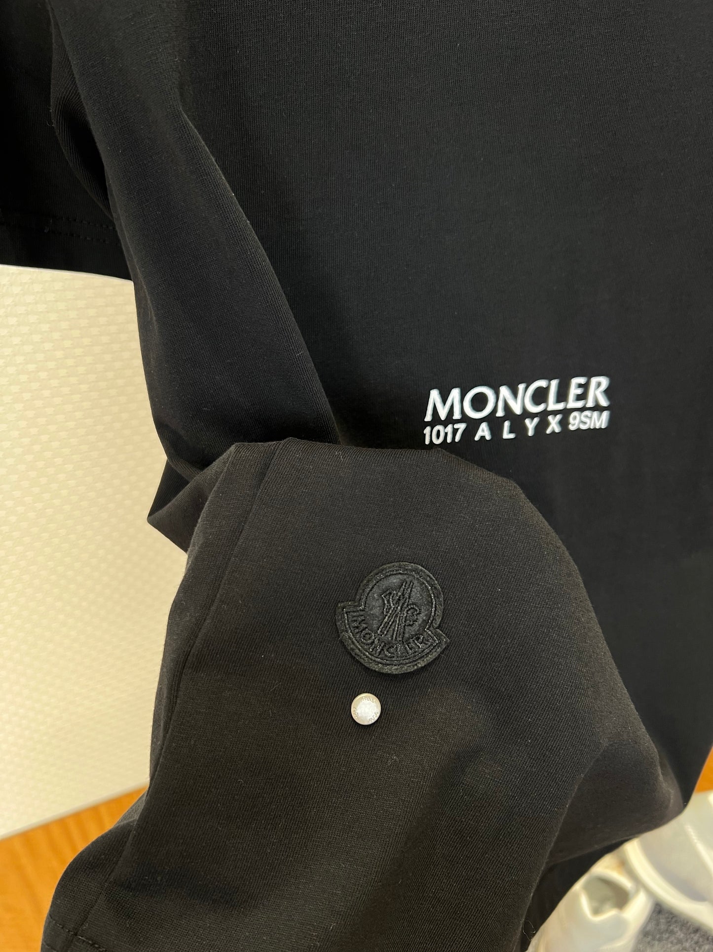 Moncler T-shirt