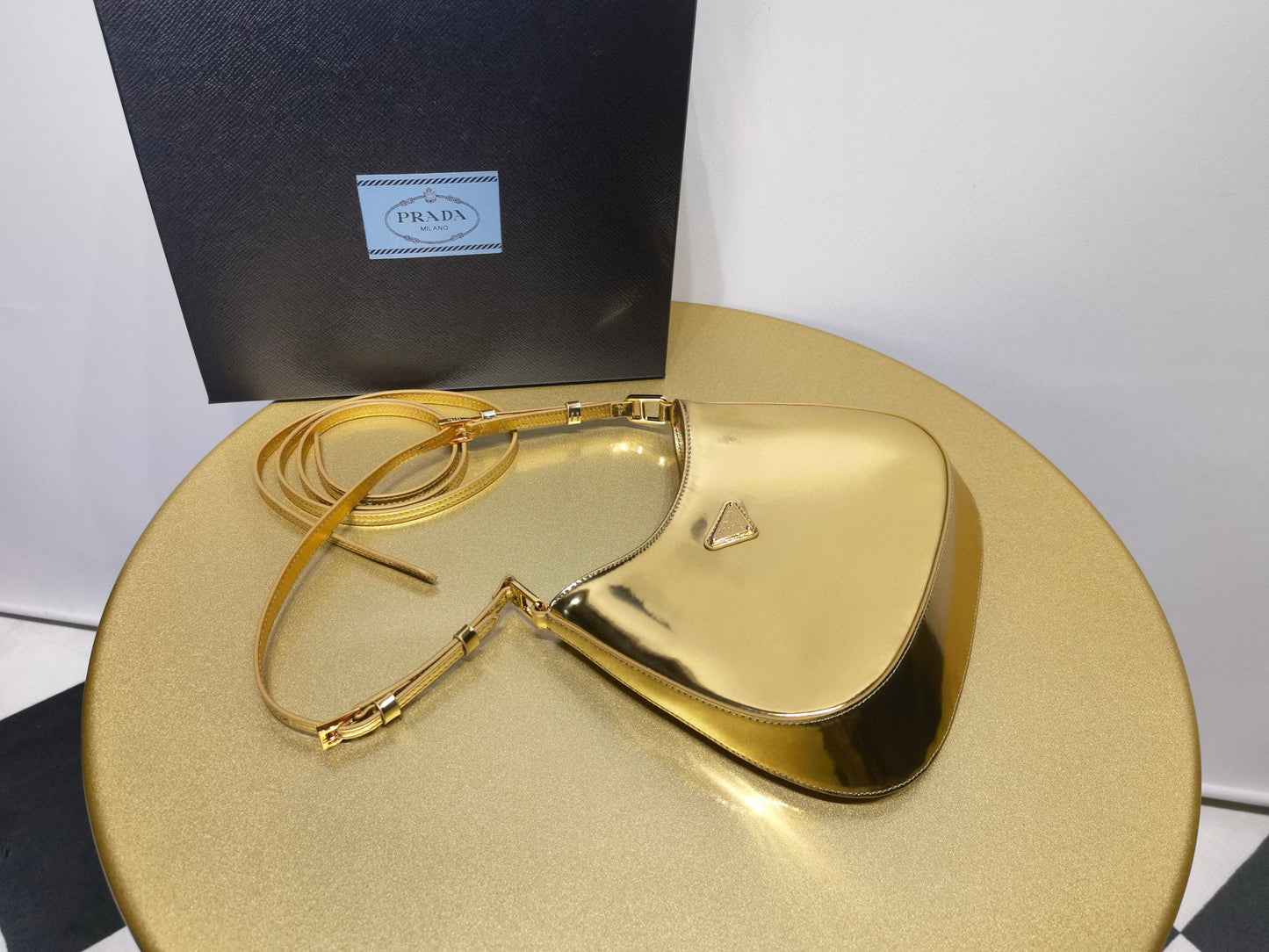 Prada Cleo Handbag 22x18.5x4.5cm