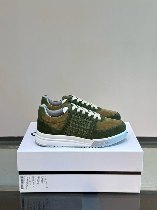 Givenchy Sneakers