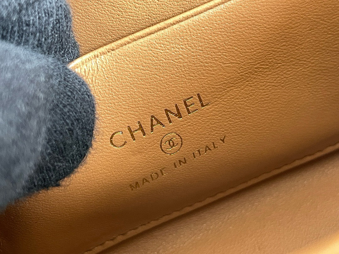 Chanel 23P Kelly Handle Bag