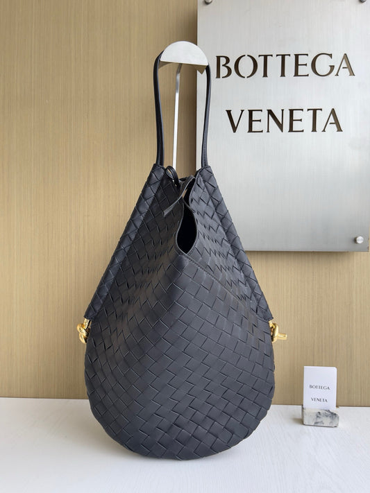 BV Solstice Shoulder Bag