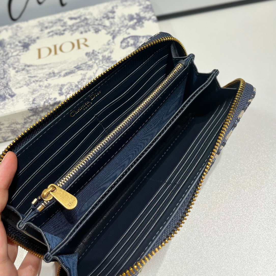 Dior Wallet