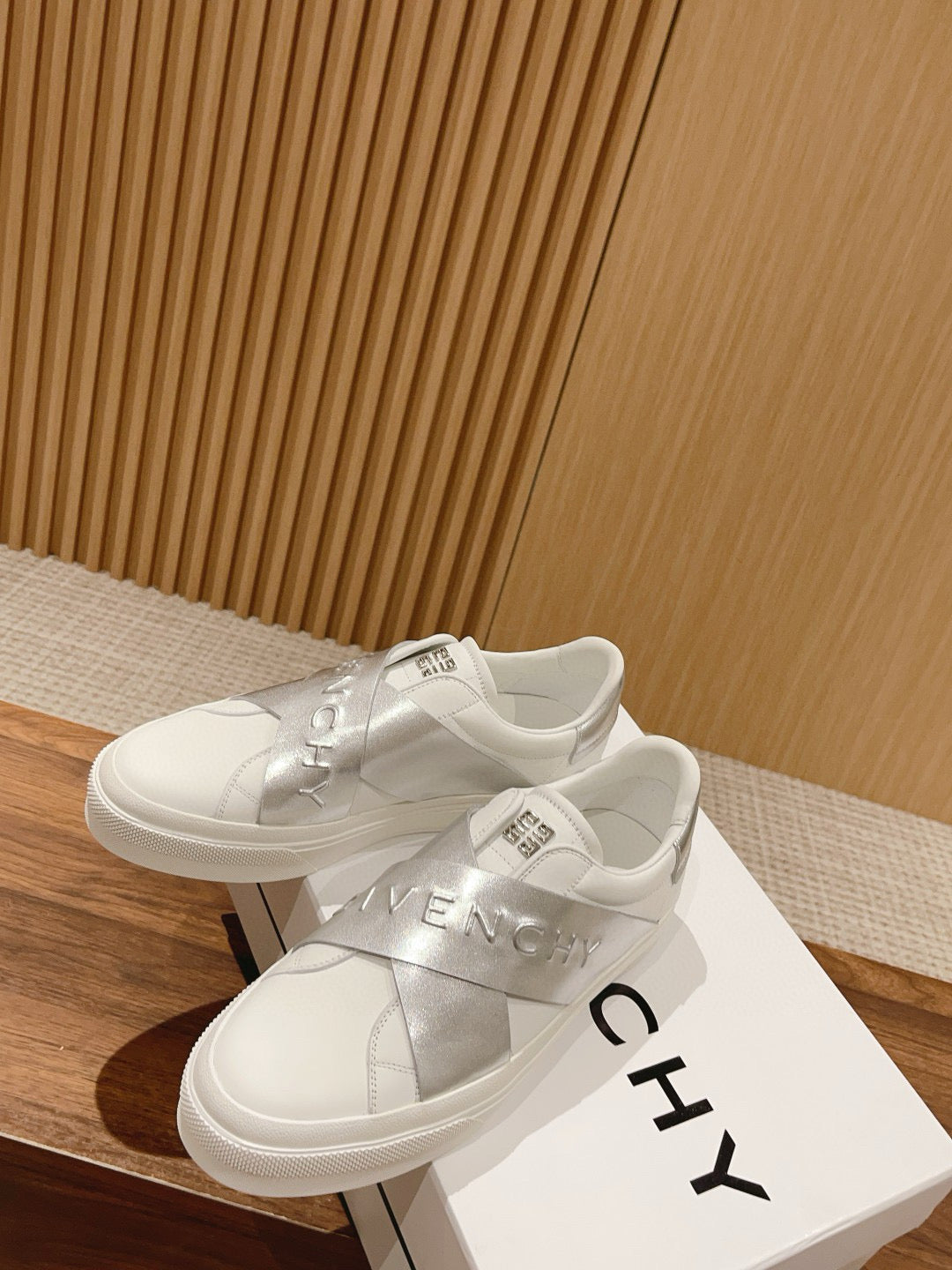 Givenchy Sneakers