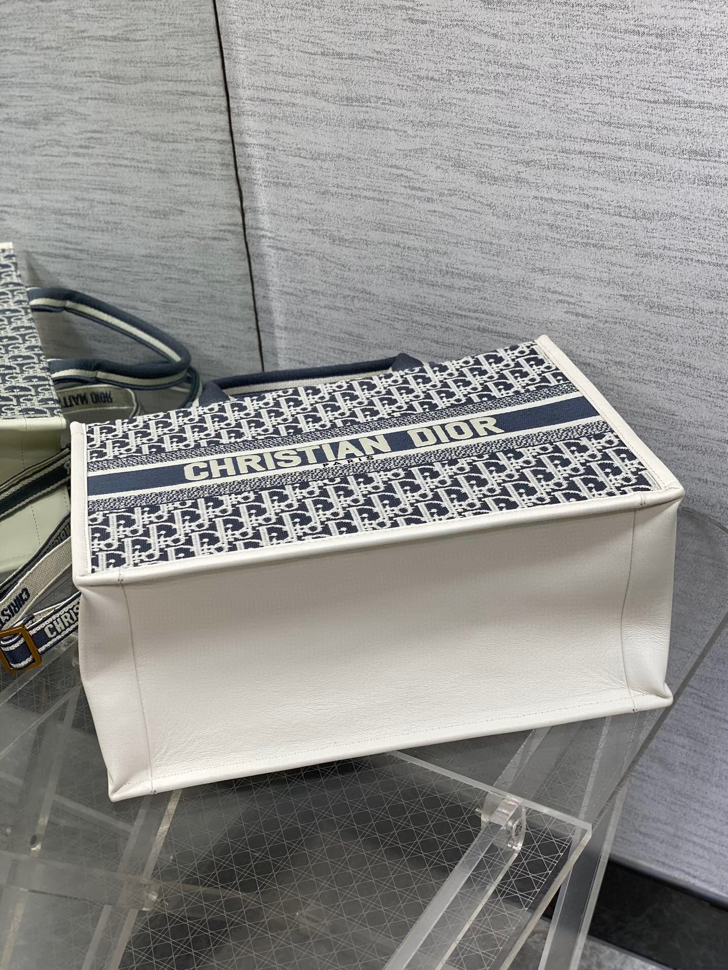 Dior Tote  36x16x27cm