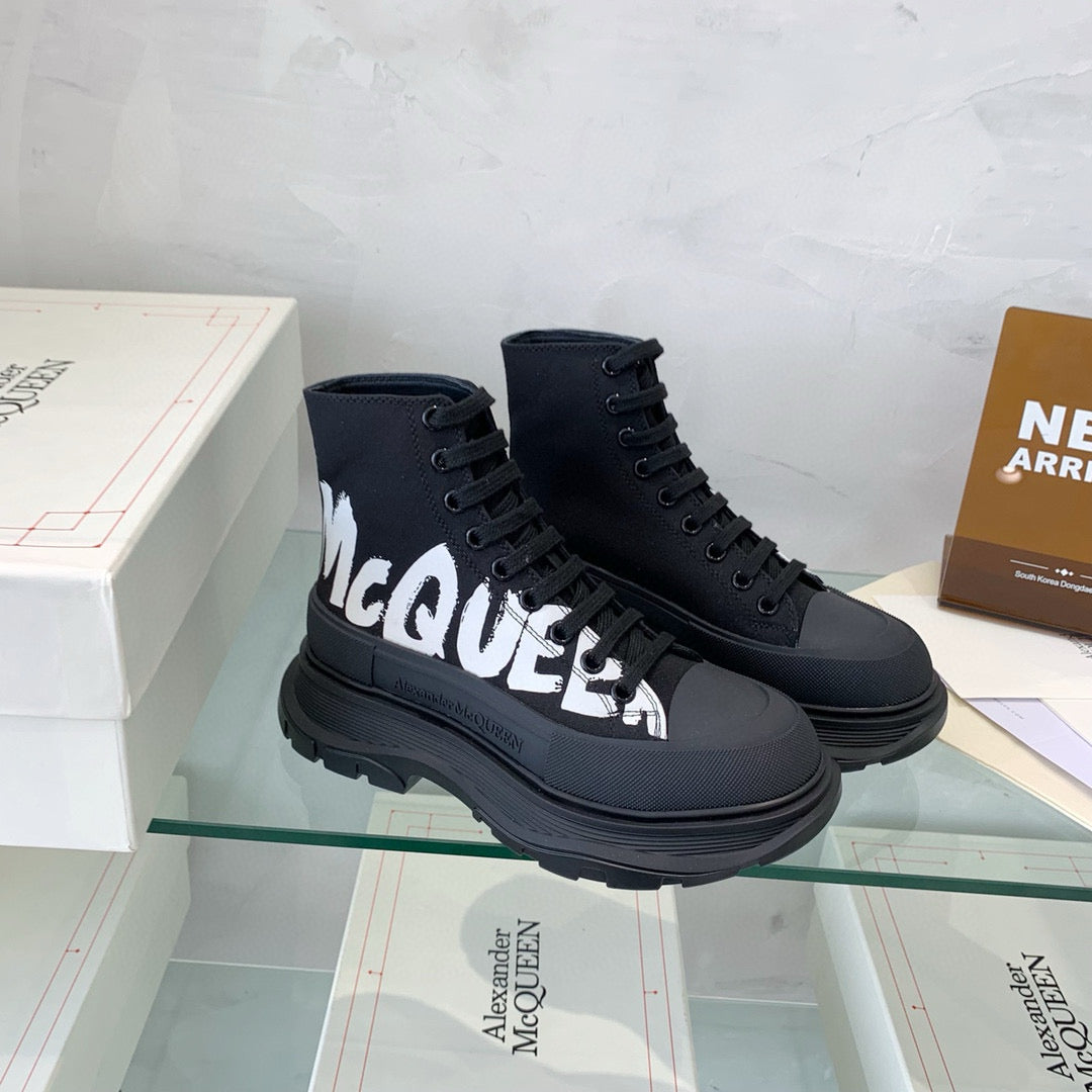 Alexander McQueen Sneakers