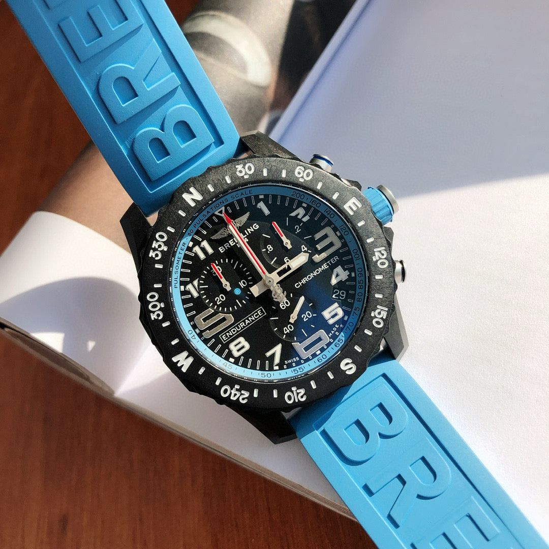 Breitling Endurance Pro X82310
44mm
