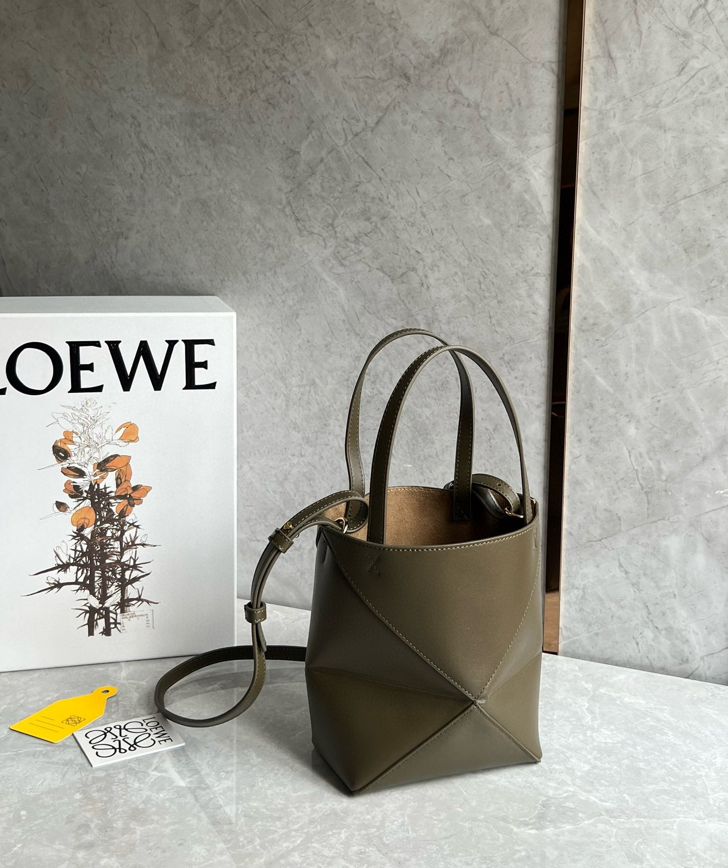 Loewe Puzzle Fold Tote Bag(25.5x14.5x31.5cm)