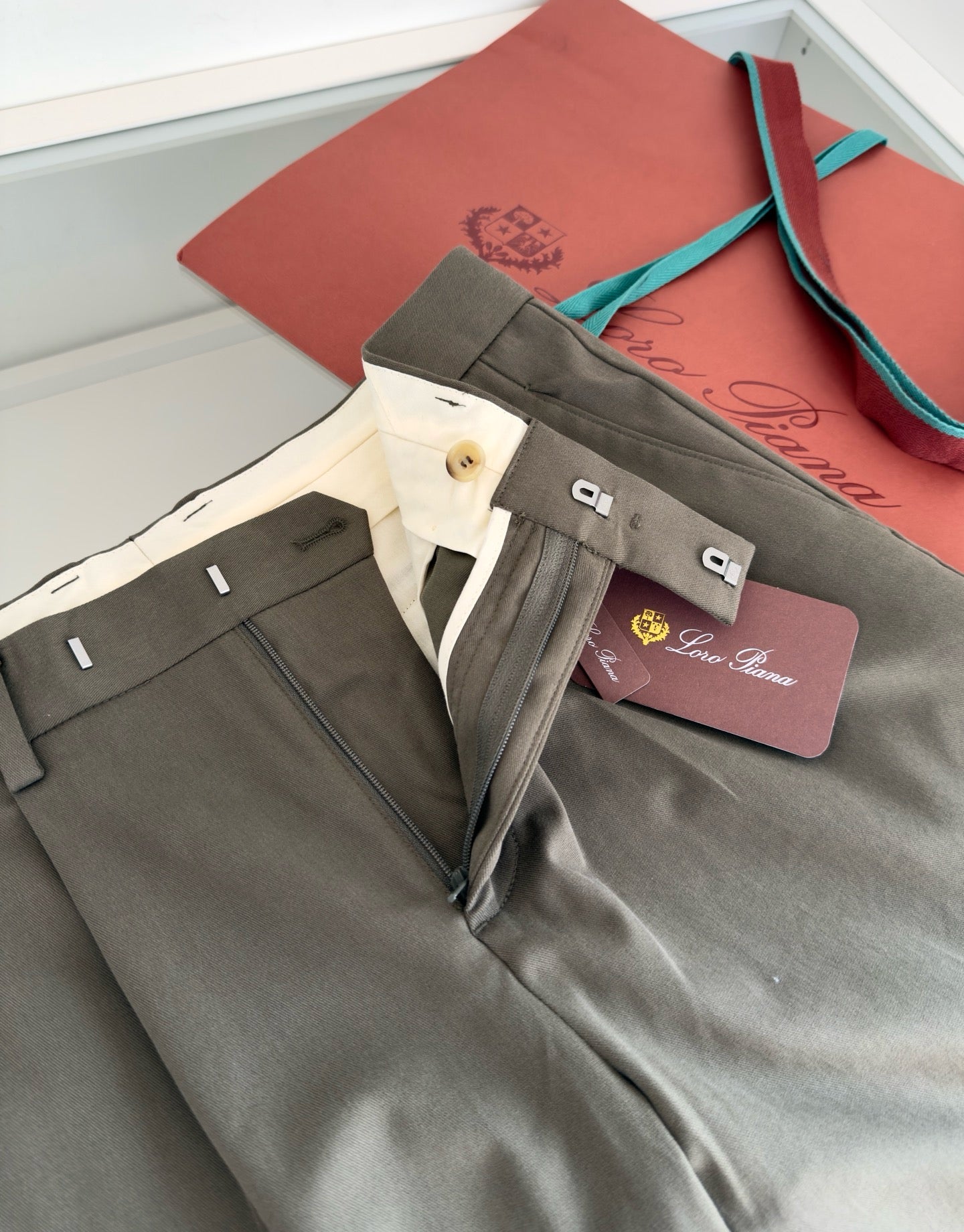 LP Long Pants