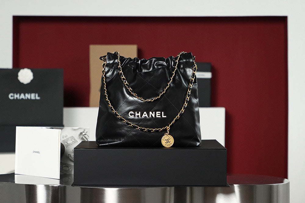Chanel 22Bag (small)