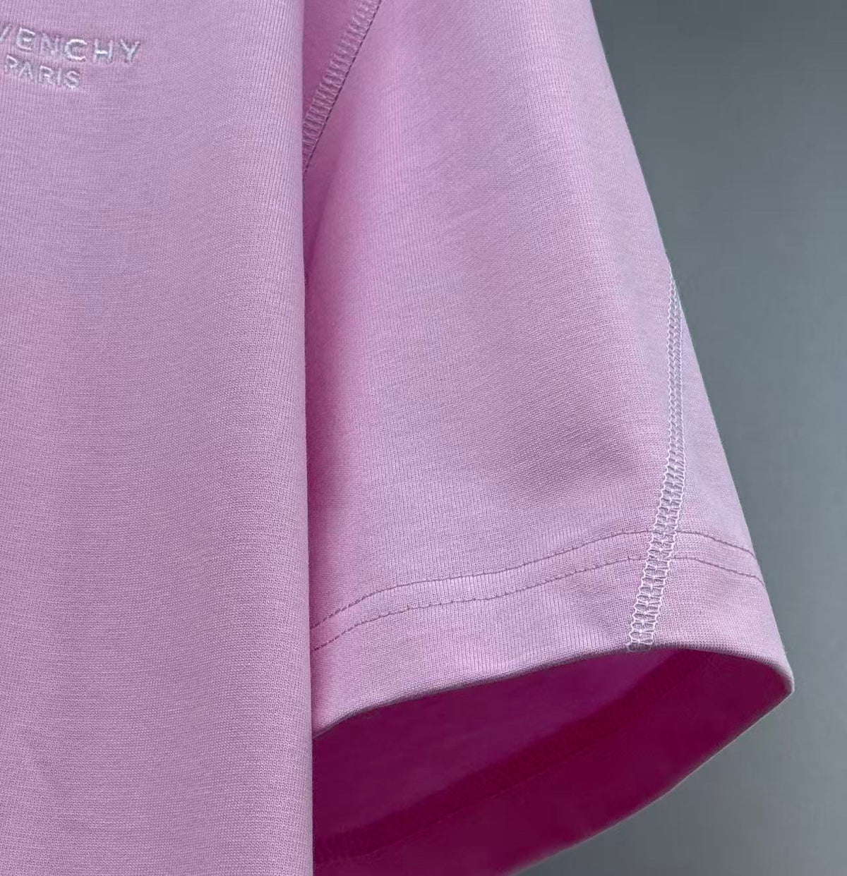 Givenchy T-Shirt