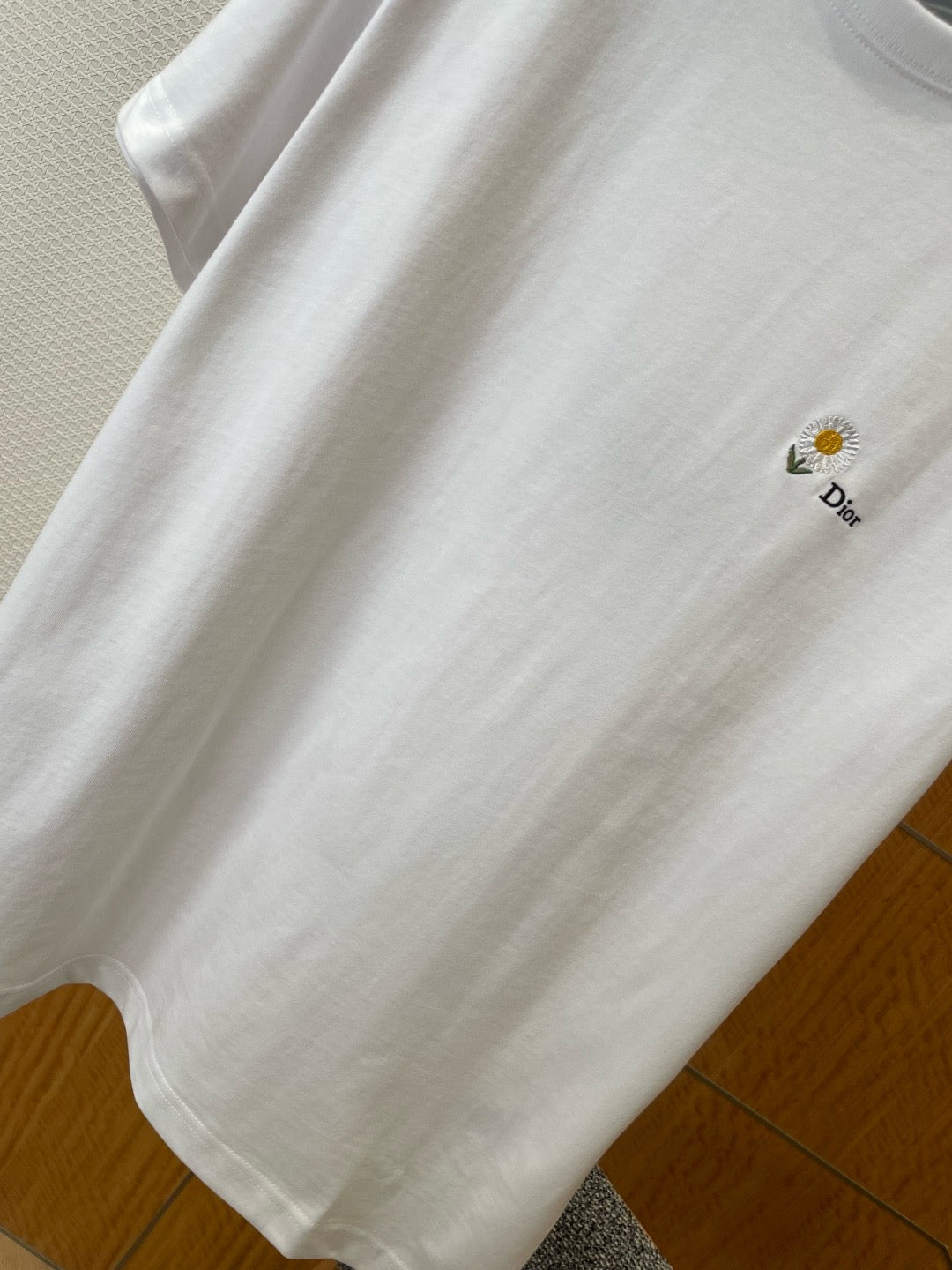 Dior T-shirt