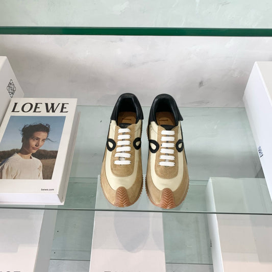 Loewe Sneakers