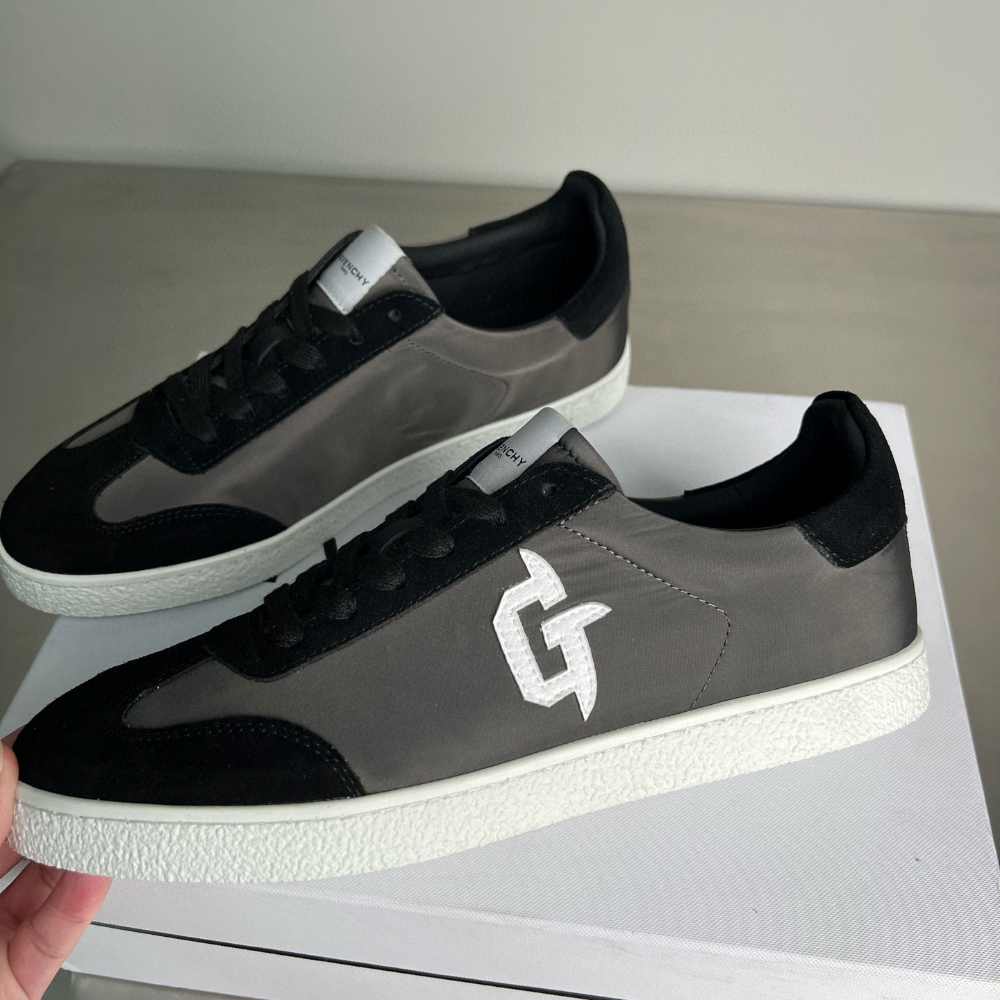 Givenchy Sneakers