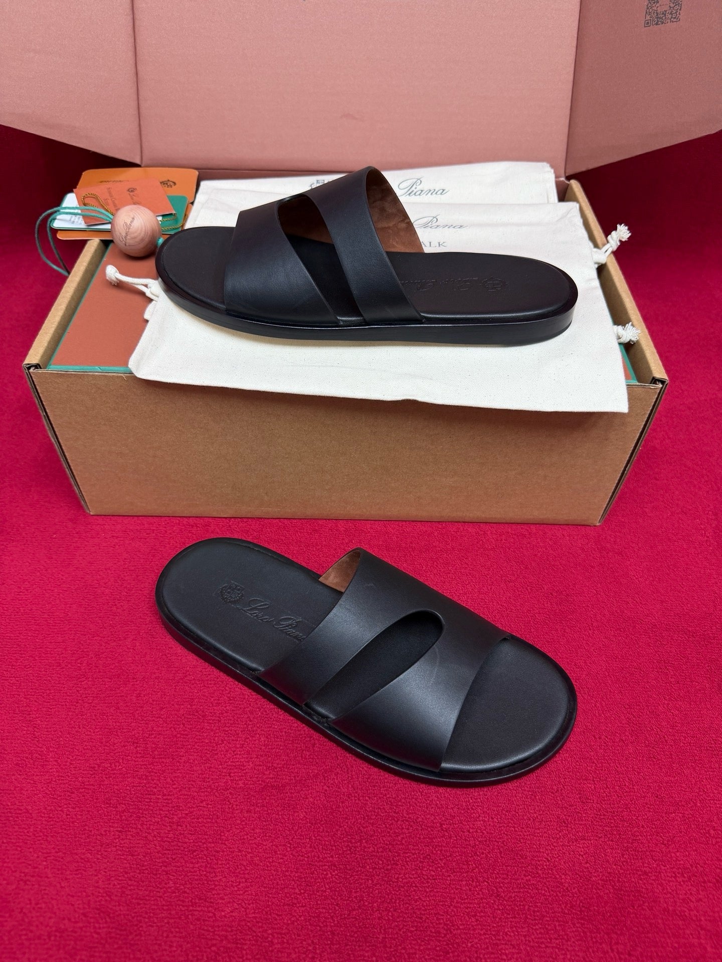 LP Sandal