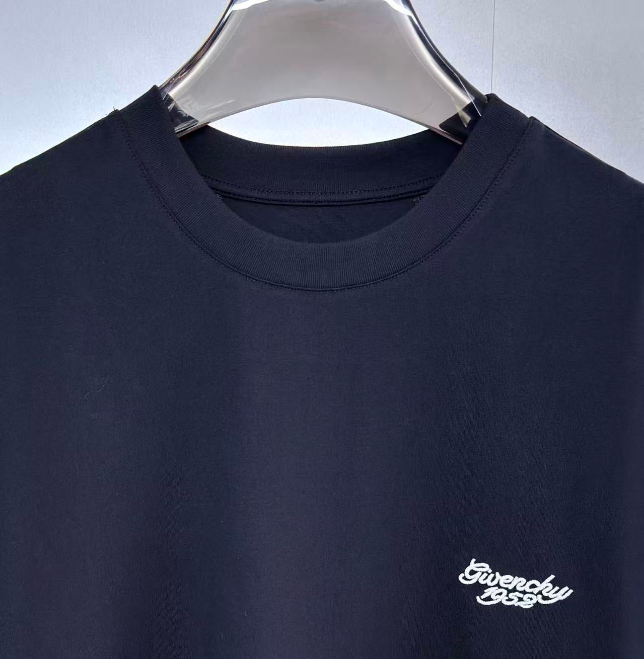 Givenchy T-Shirt