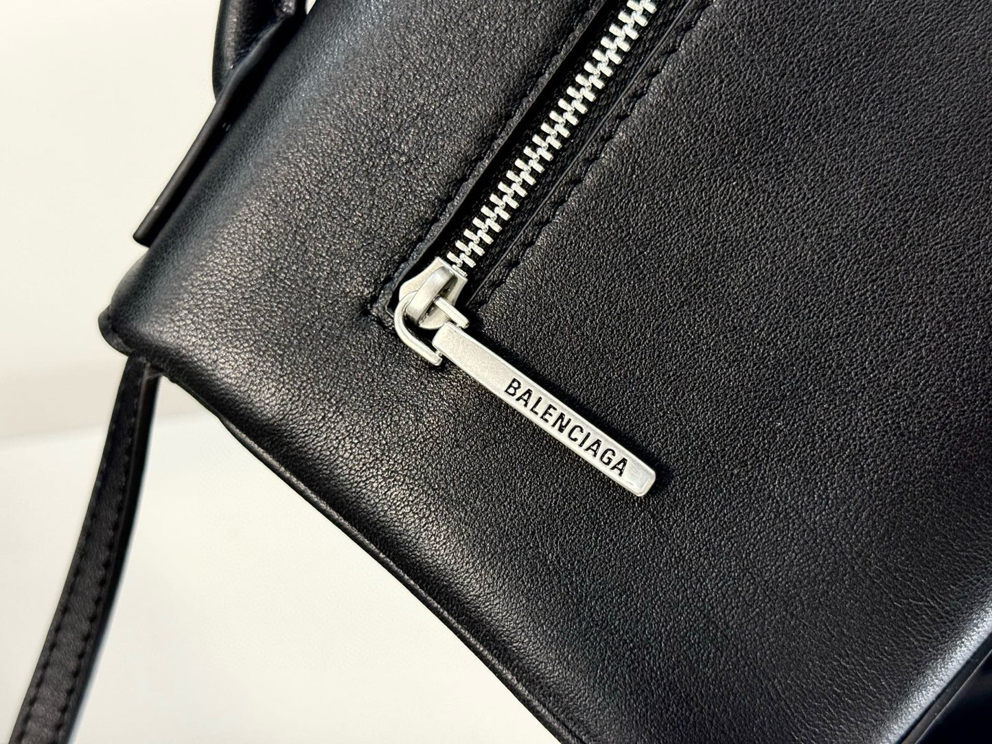 BLCG BelAir Leather Shoulder Bag(26.9x13.9x5.3cm)