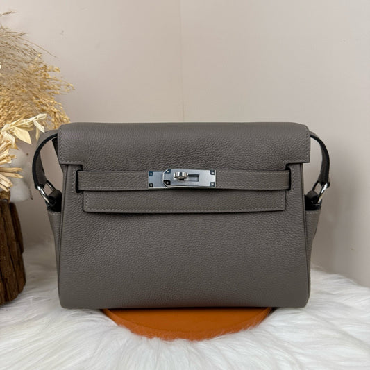 Hermes Messenger Bag