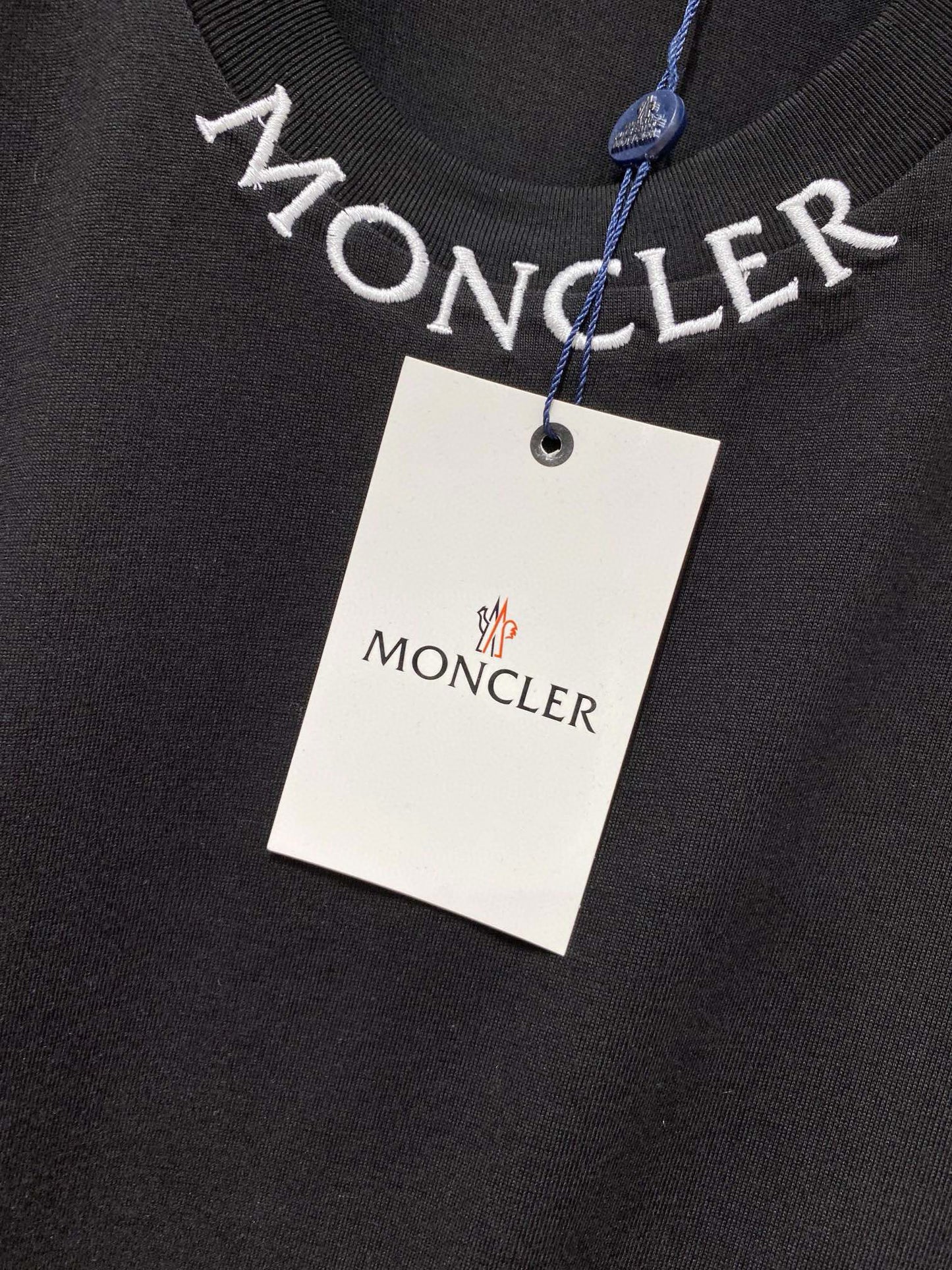 Moncler T-shirt