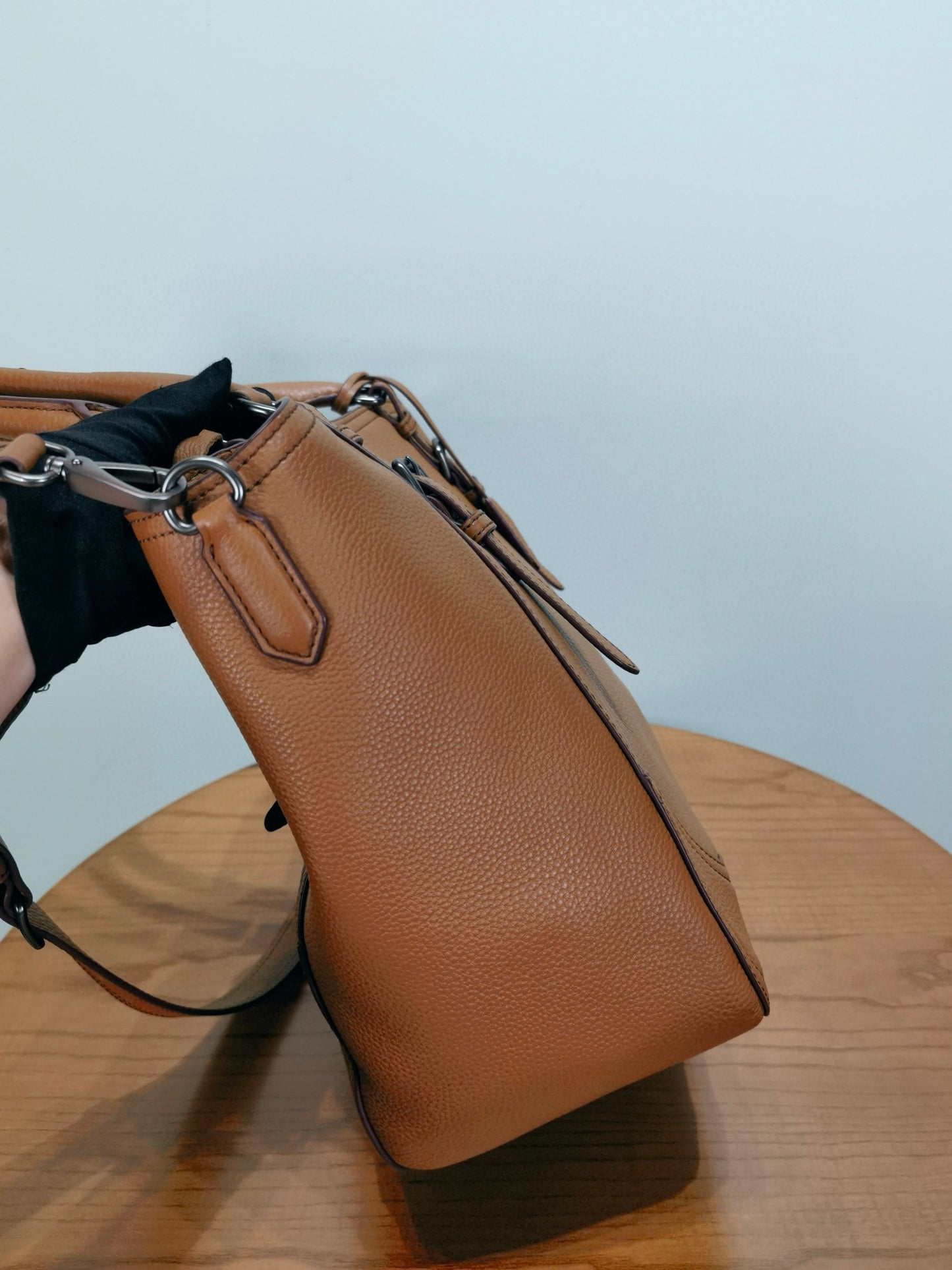PD Large Leather Tote Bag
 38x32x14cm