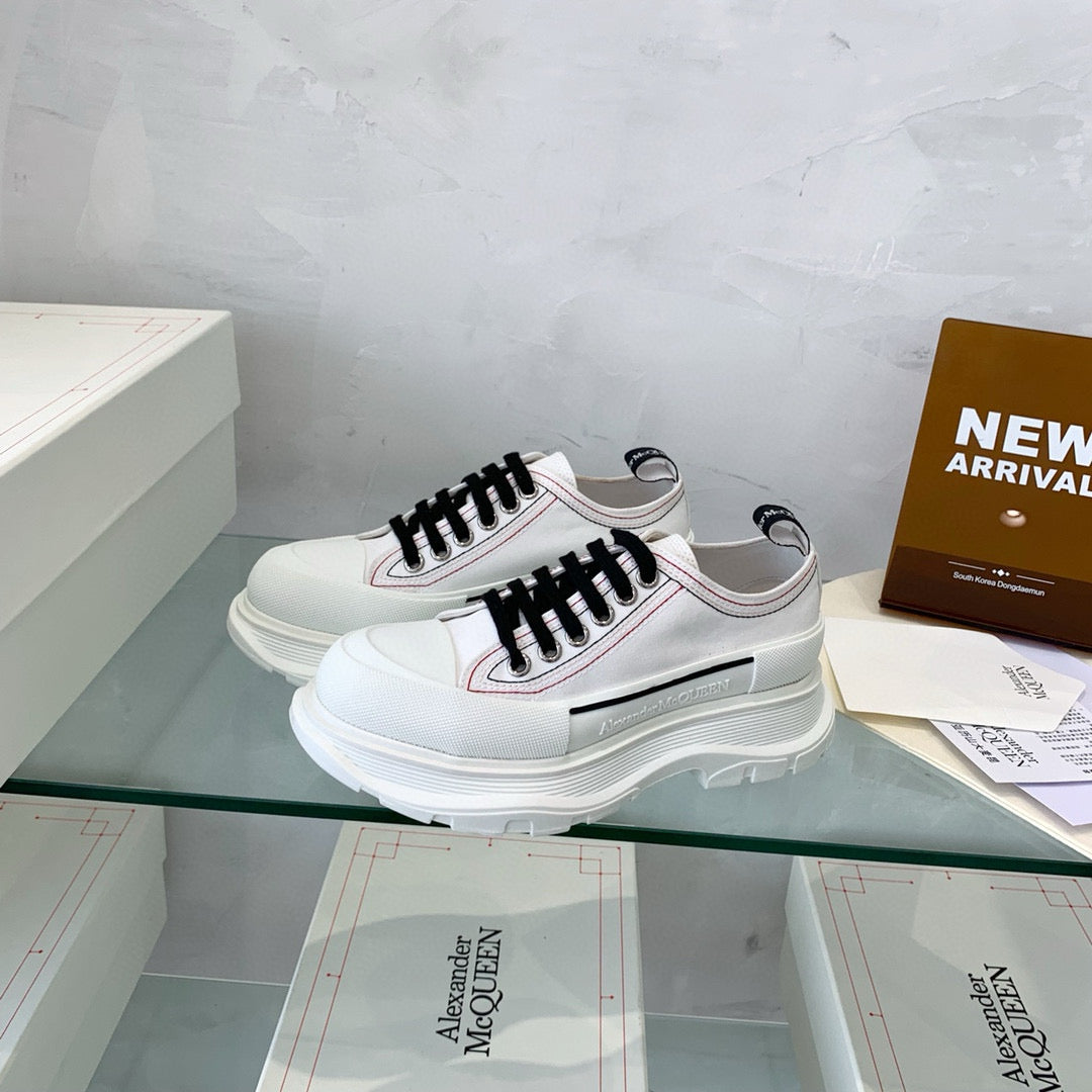 Alexander McQueen Sneakers