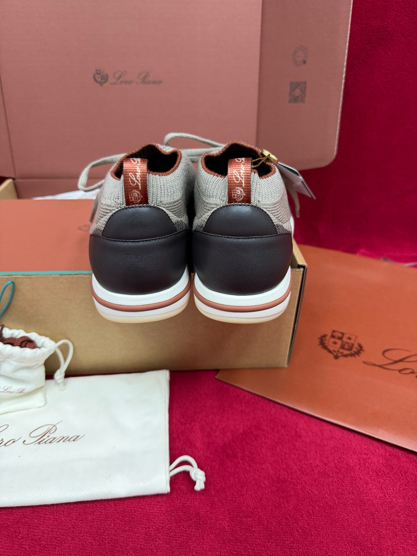 Loro Piana 360 Flexy Walk Sneakers