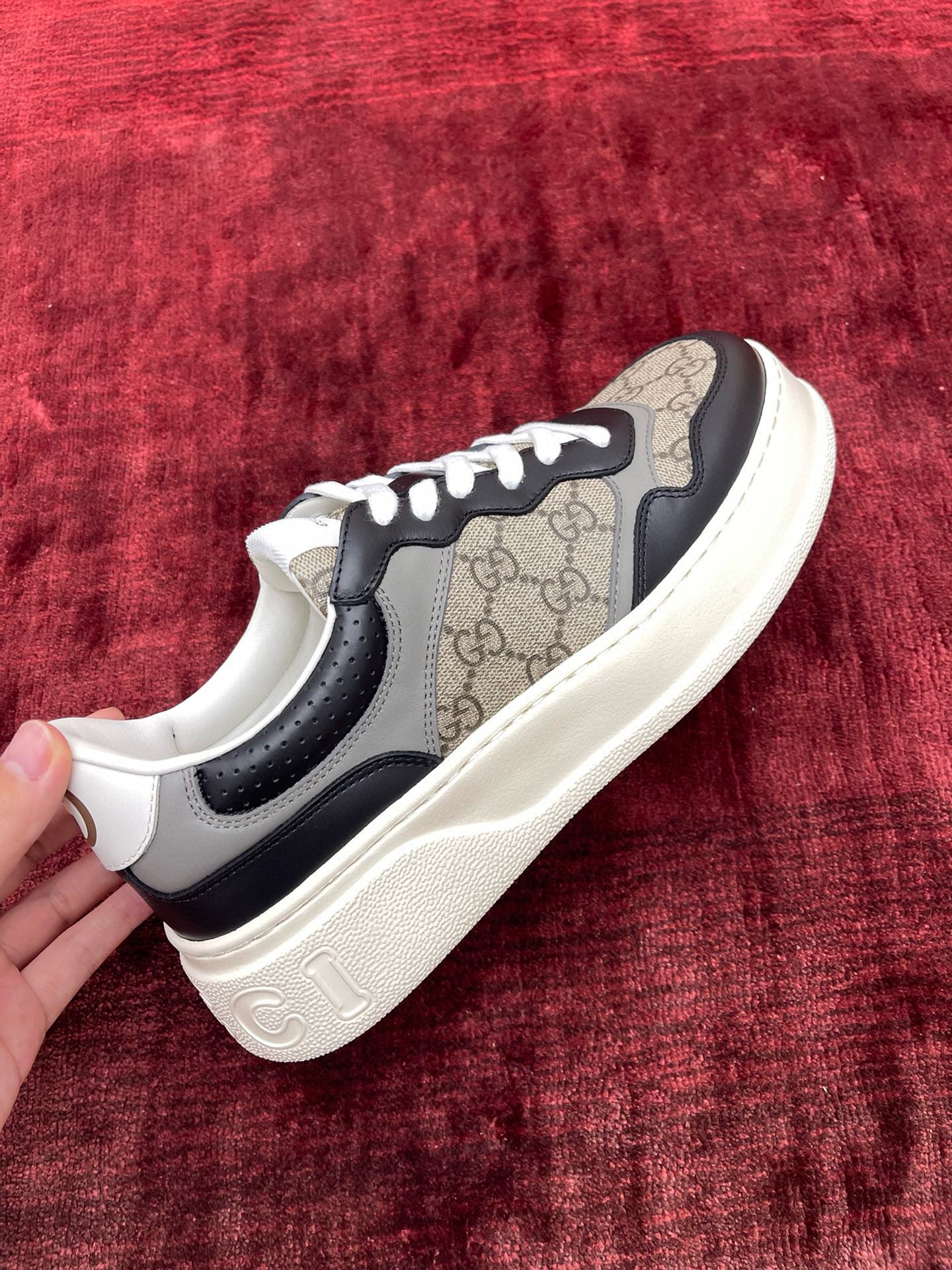 GC Sneaker