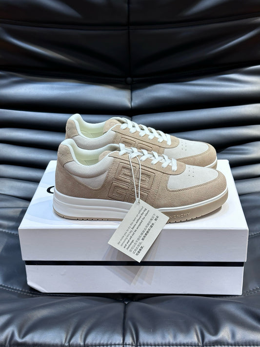 Givenchy Sneakers