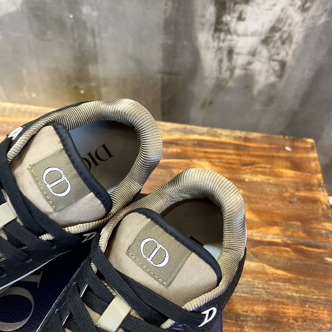 Dior Sneakers