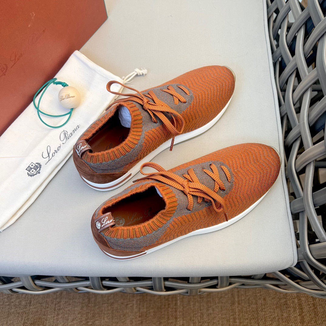LP Sneakers