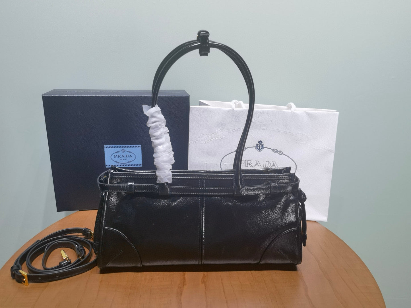 Prada Handbag 32x15x12cm
