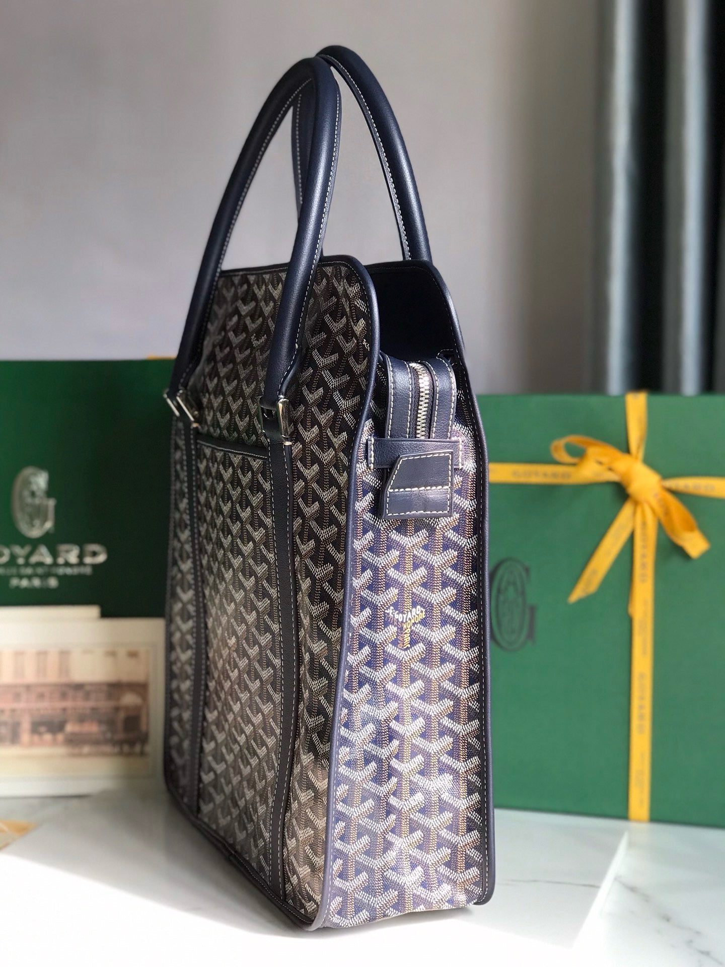 Goyard Bourgogne 35x39x11cm