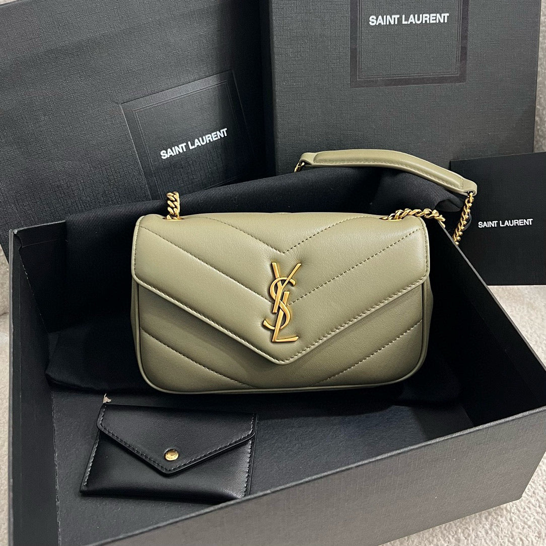 YSL Loulou Shoulder Bag 20x12x5cm