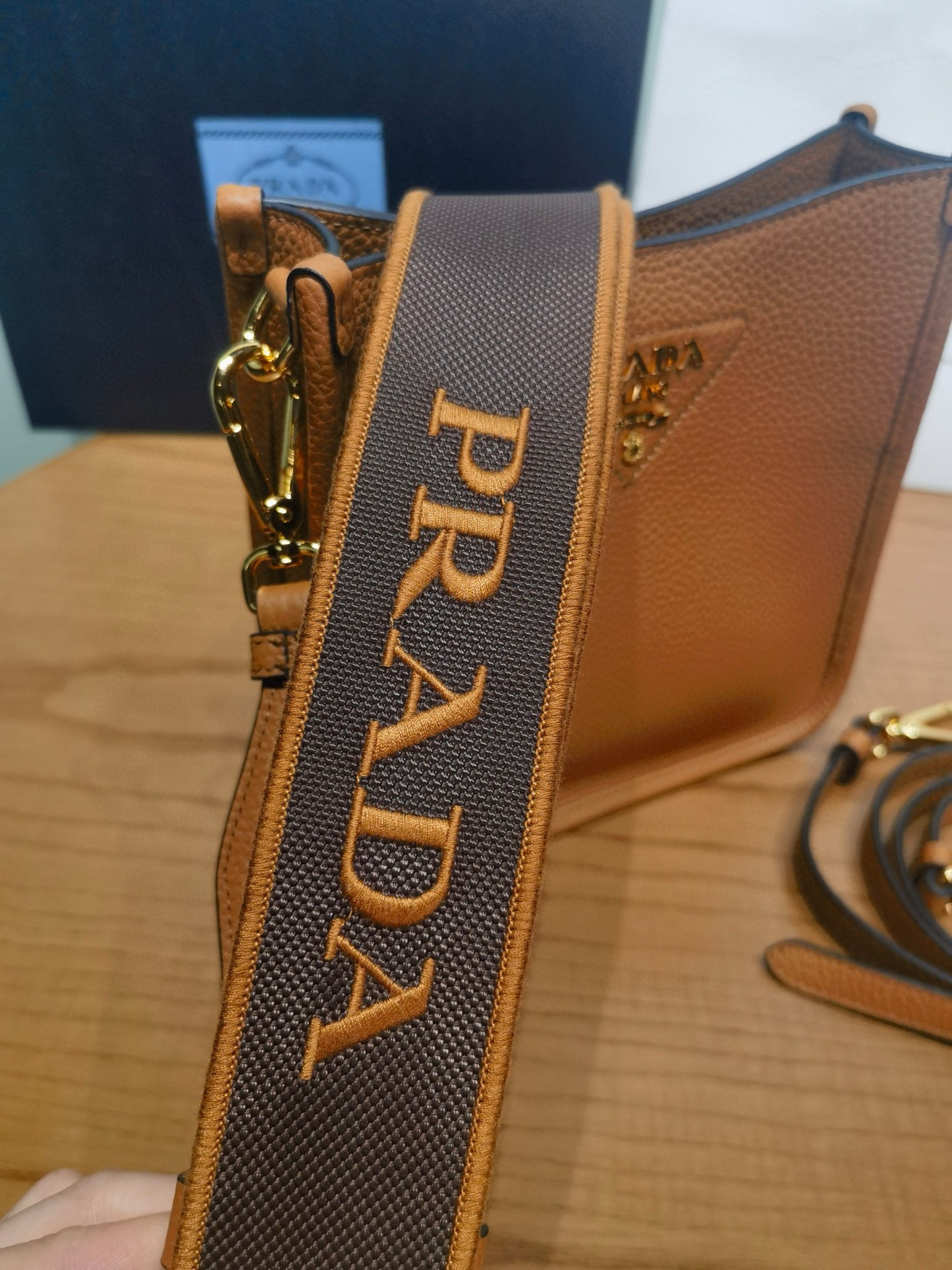 PD Arque Shoulder Bag 19x20x6cm