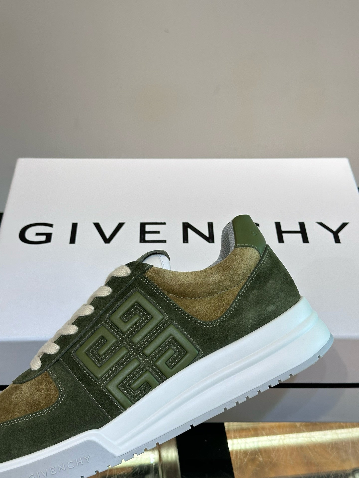 Givenchy Sneakers