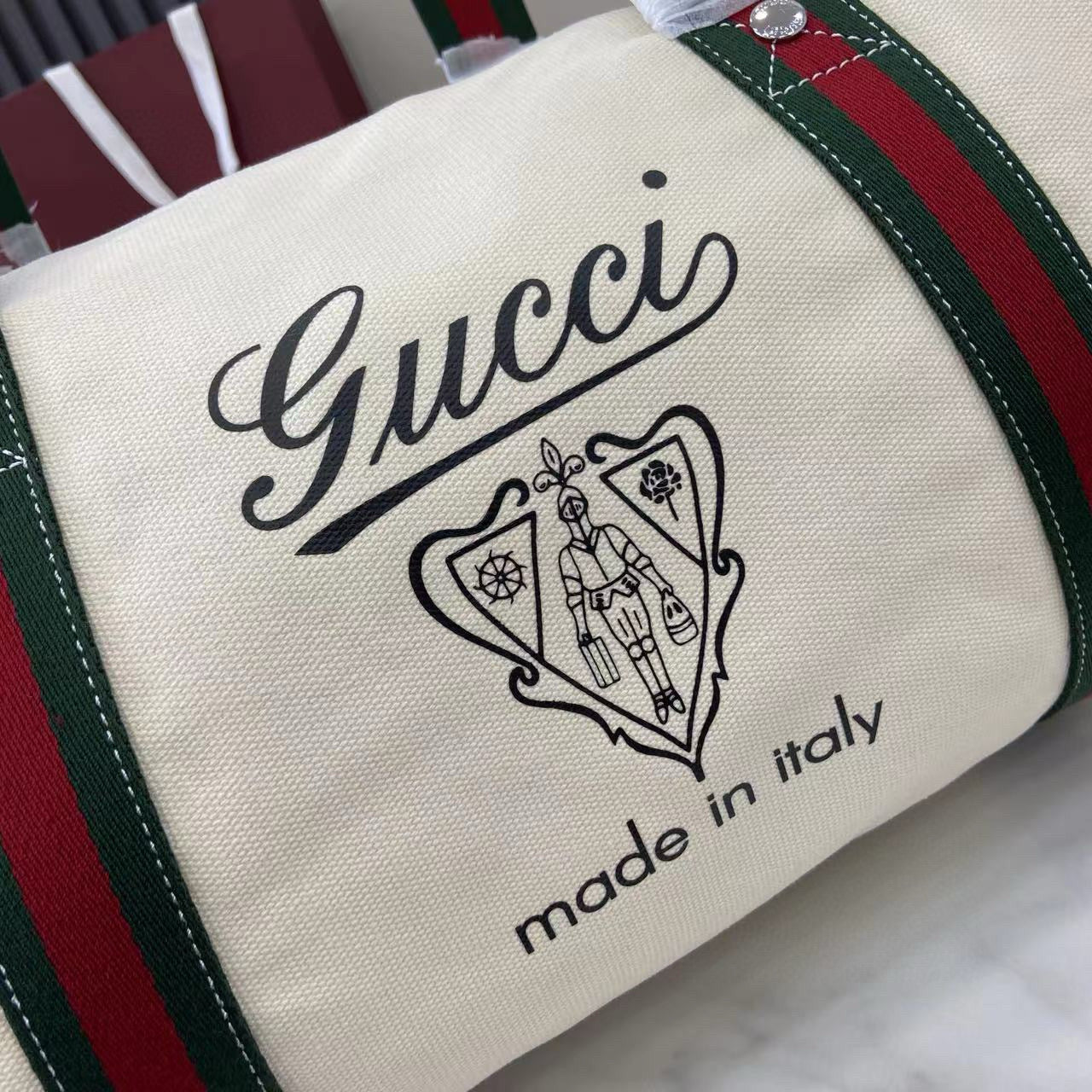 Gucci Duffle Bag 54x24x24CM