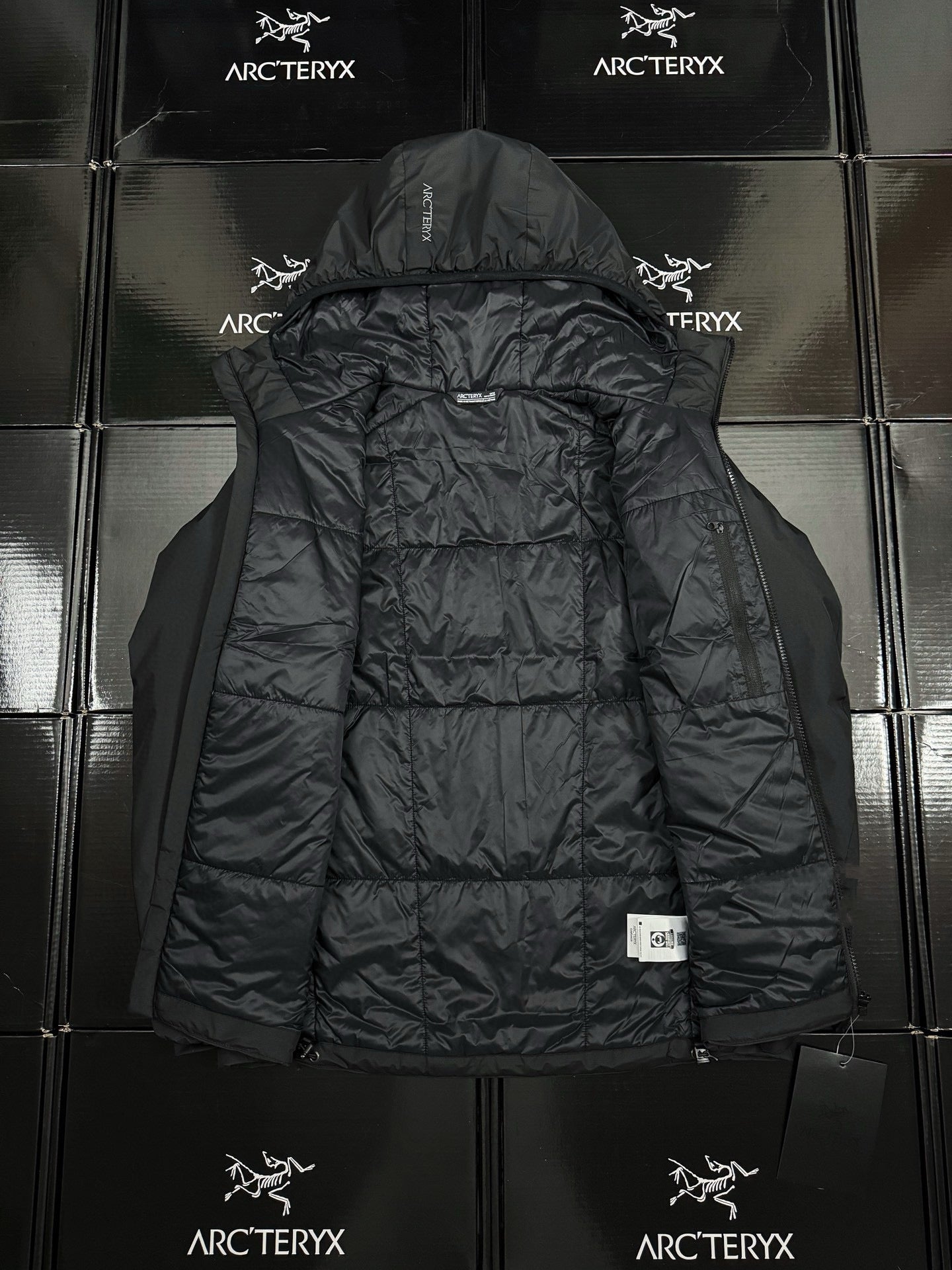 Arctery Jacket