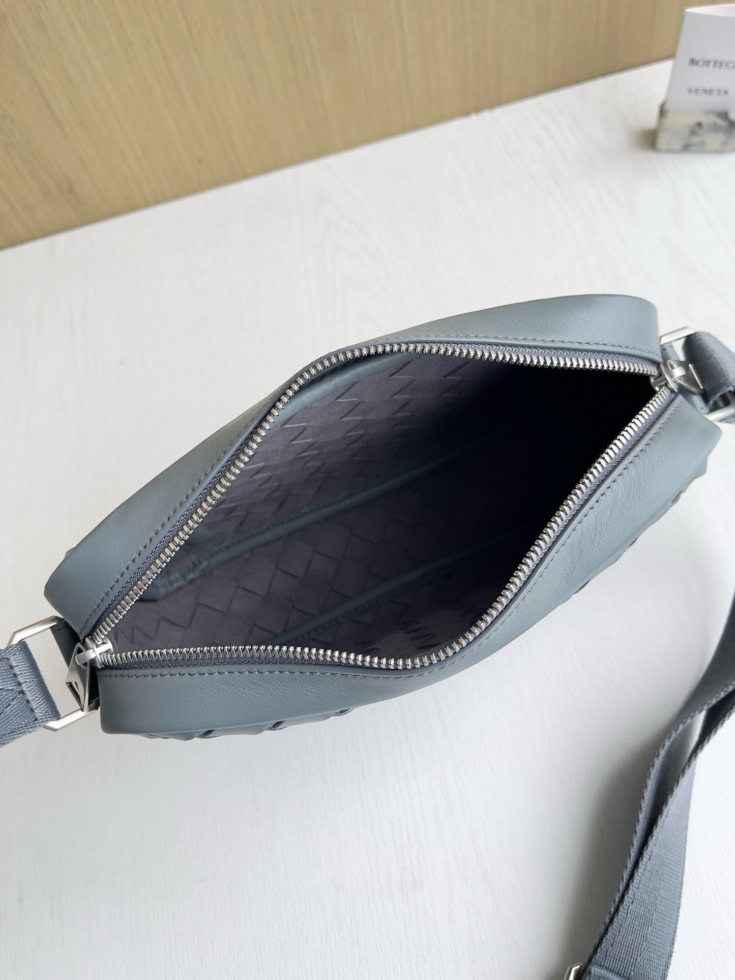 BV Intrecciato Camera Bag