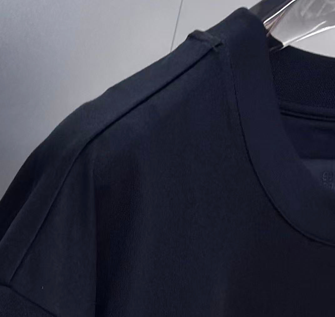 Givenchy T-Shirt
