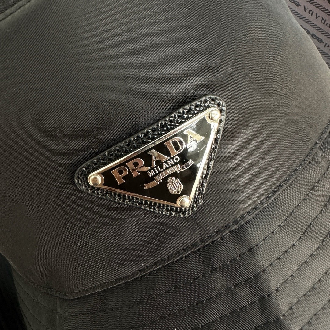 Gorra Prada