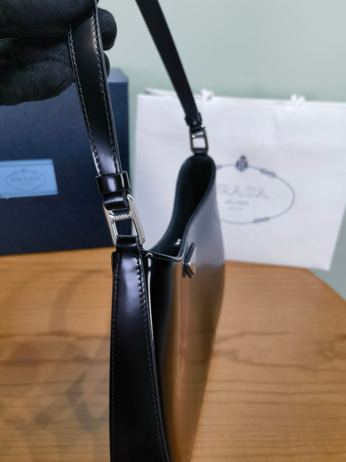 Prada Cleo Shoulder Bag 27x15x5.5cm