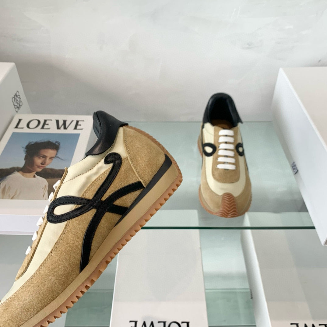 Loewe Sneakers