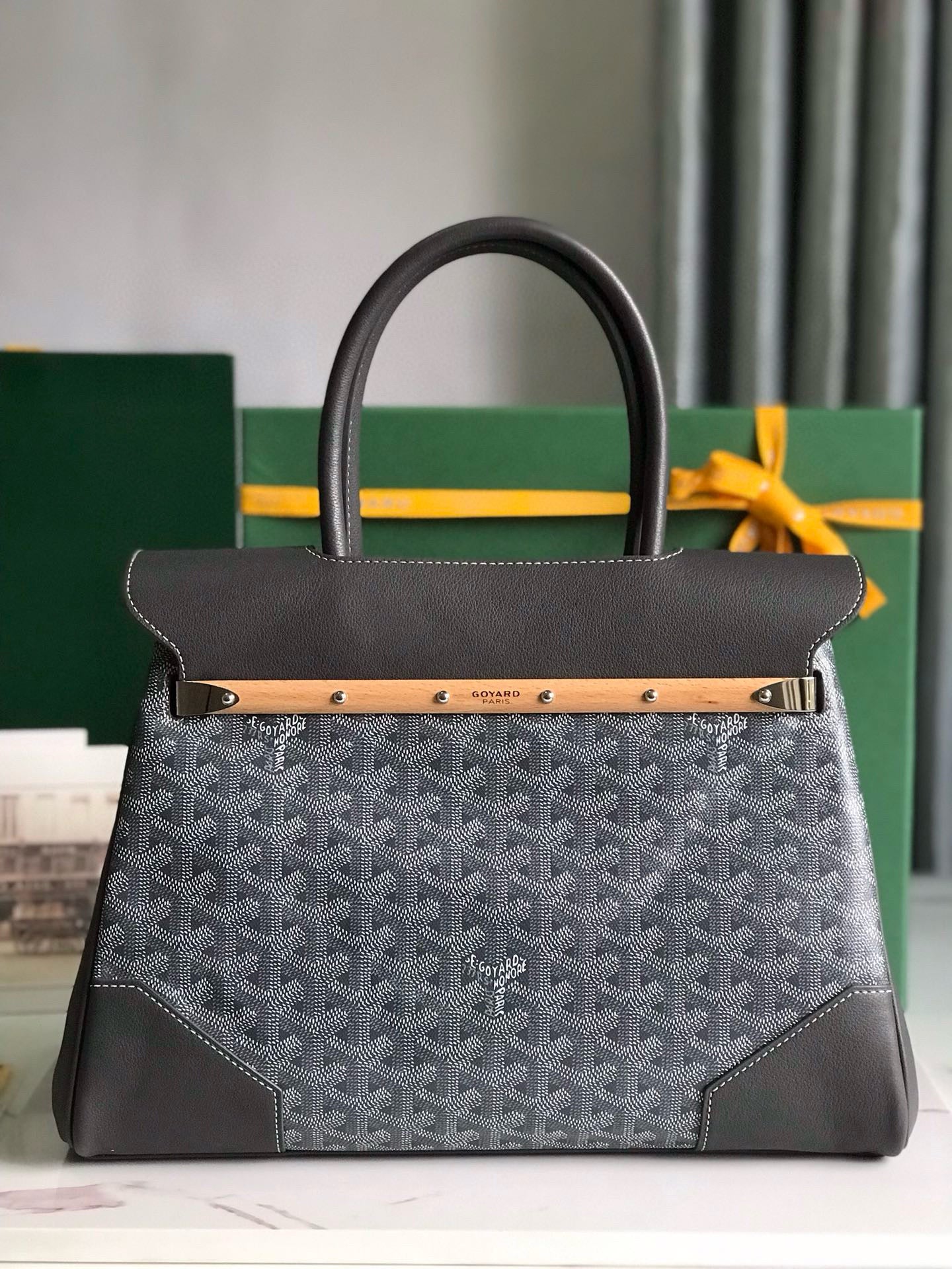 Goyard Saïgon tote bag