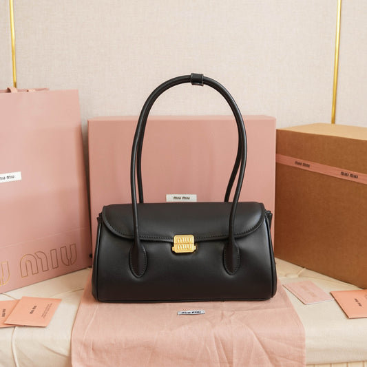 Miu Miu Shoulder Bag 28x15x11cm